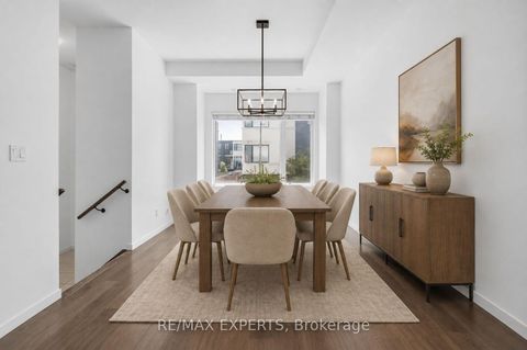 Photo 7 at 176 Sydney Circle, Vellore Village, Vaughan