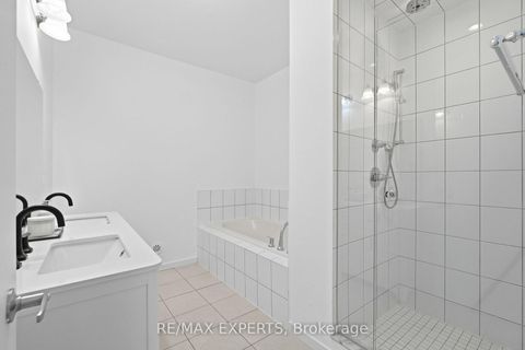 Photo 16 at 176 Sydney Circle, Vellore Village, Vaughan