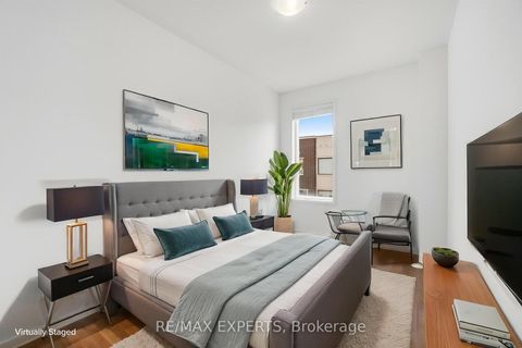 Photo 19 at 176 Sydney Circle, Vellore Village, Vaughan