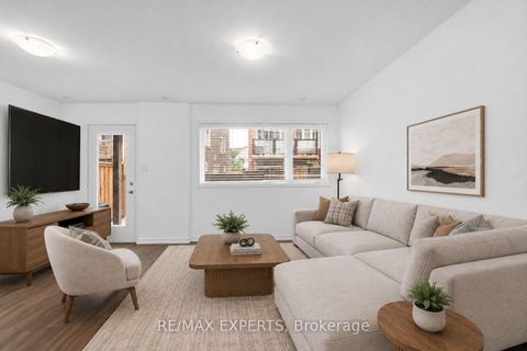 Photo 21 at 176 Sydney Circle, Vellore Village, Vaughan