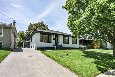 Photo 3 at 18 Celestine Drive, Richview, Toronto