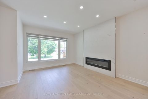 Photo 9 at 18 Celestine Drive, Richview, Toronto