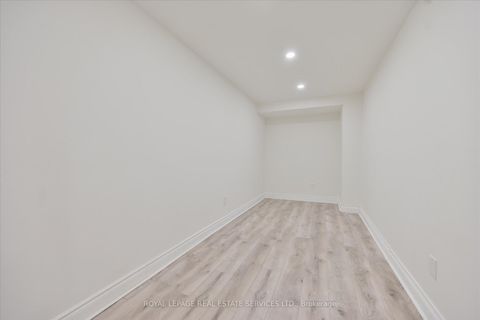 Photo 32 at 18 Celestine Drive, Richview, Toronto