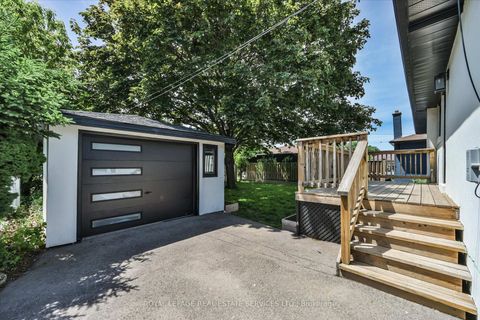 Photo 35 at 18 Celestine Drive, Richview, Toronto
