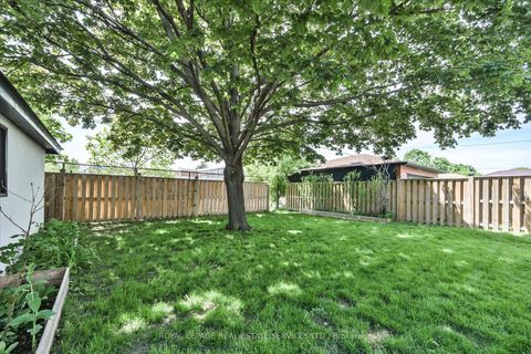 Photo 37 at 18 Celestine Drive, Richview, Toronto
