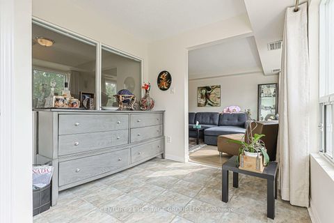 Photo 12 at 211 - 900 Bogart Mill Trail, College Manor, Newmarket