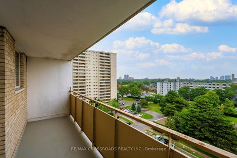 Photo 14 at 906 - 1350 York Mills Road, Donalda, Toronto