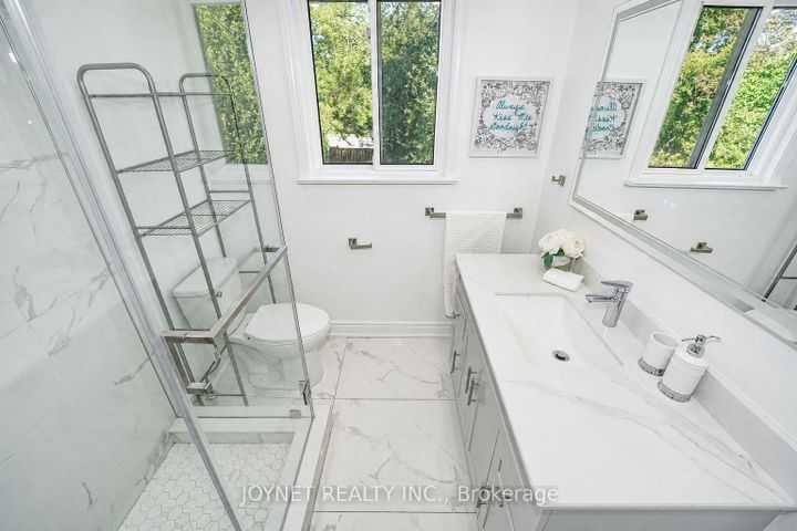 Photo 26 at 42 Brucedale Crescent, Bayview Village, Toronto
