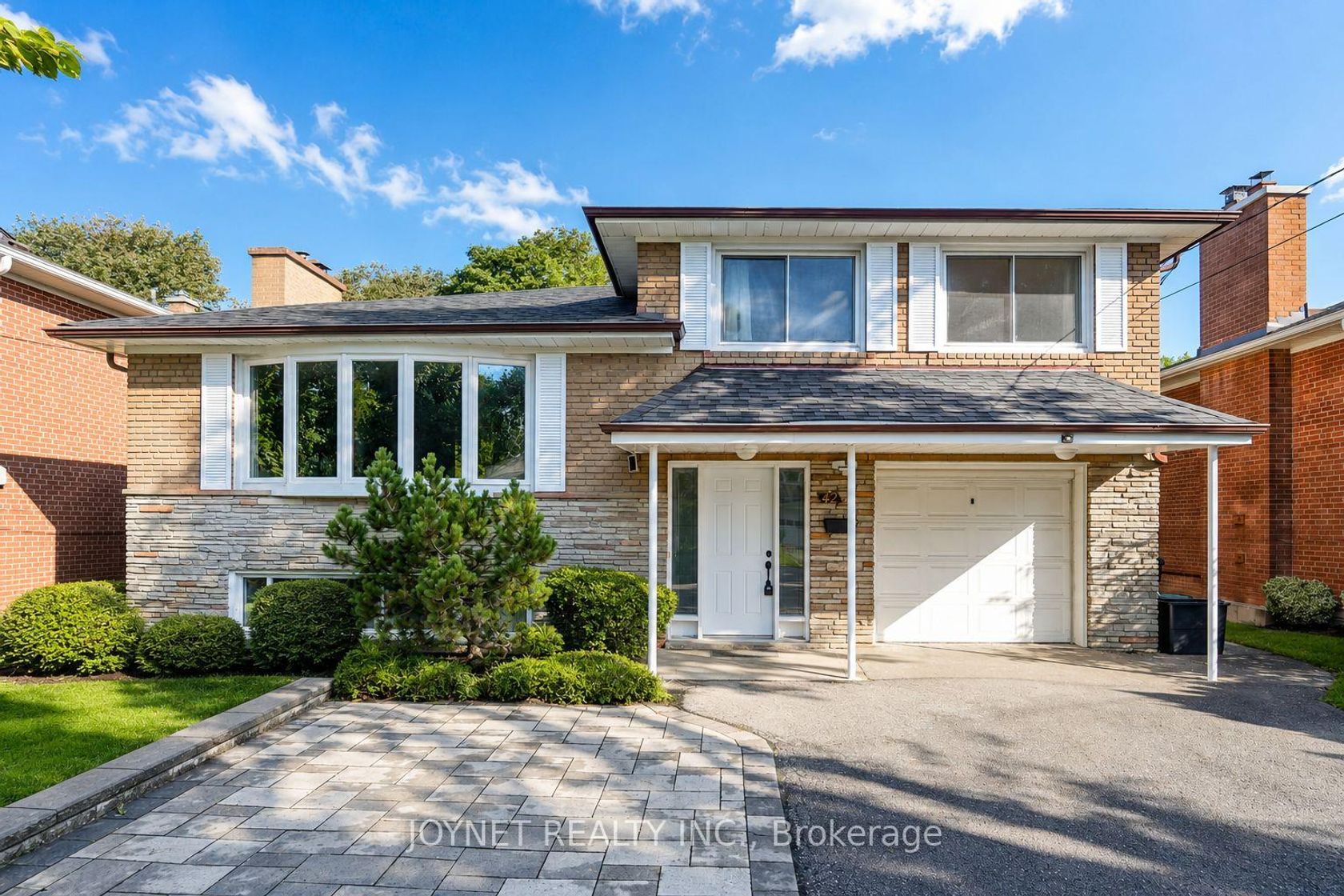 42 Brucedale Crescent, Bayview Village, Toronto photo 8