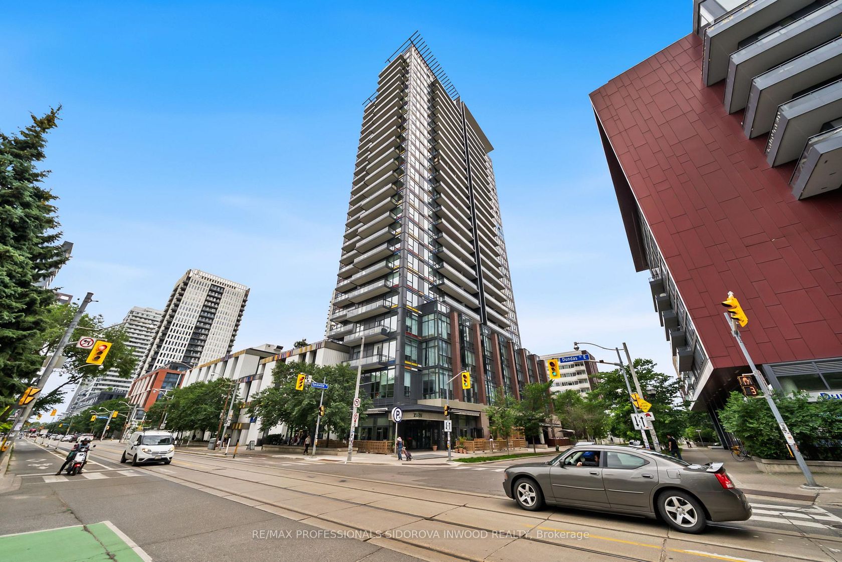 703 - 225 Sackville Street, Regent Park, Toronto photo number 2