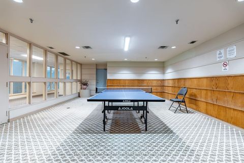 Photo 18 at 205 - 5 Kenneth Avenue, Willowdale East, Toronto