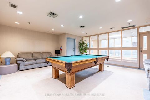 Photo 20 at 205 - 5 Kenneth Avenue, Willowdale East, Toronto