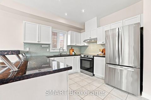 Photo 9 at 96 Capera Drive, Vellore Village, Vaughan