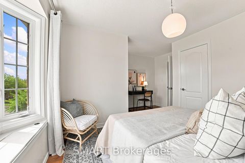 Photo 19 at 96 Capera Drive, Vellore Village, Vaughan