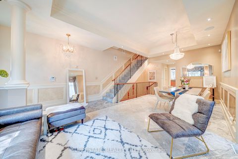 Photo 4 at 16 - 25 Elkhorn Drive, Bayview Village, Toronto