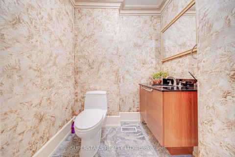 Photo 12 at 16 - 25 Elkhorn Drive, Bayview Village, Toronto
