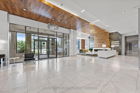 Photo 3 at 1225 - 7900 Bathurst Street, Beverley Glen, Vaughan