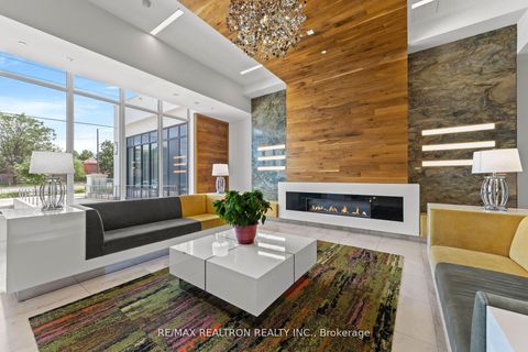 Photo 4 at 1225 - 7900 Bathurst Street, Beverley Glen, Vaughan