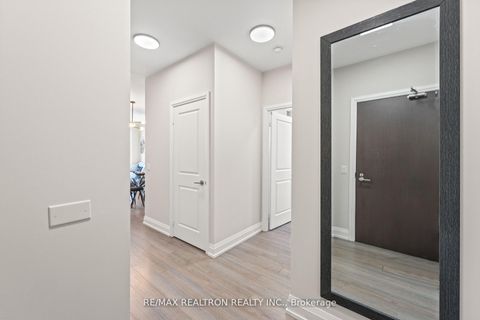 Photo 5 at 1225 - 7900 Bathurst Street, Beverley Glen, Vaughan