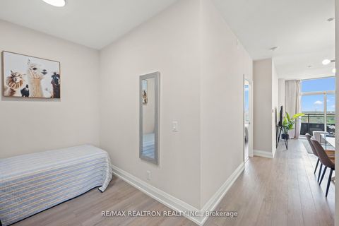 Photo 6 at 1225 - 7900 Bathurst Street, Beverley Glen, Vaughan