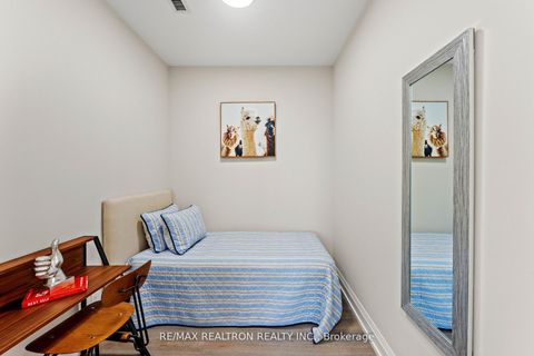 Photo 7 at 1225 - 7900 Bathurst Street, Beverley Glen, Vaughan