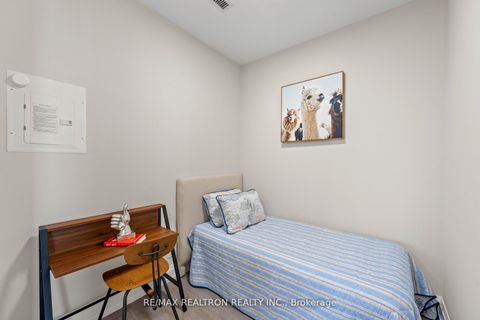 Photo 8 at 1225 - 7900 Bathurst Street, Beverley Glen, Vaughan
