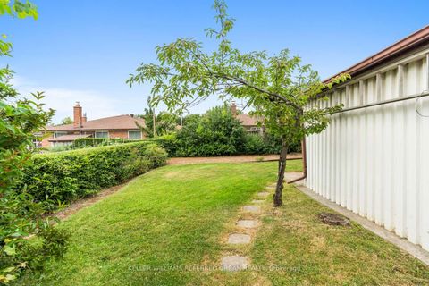 Photo 31 at 114 Gracefield Avenue, Maple Leaf, Toronto