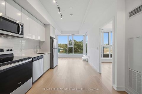 Photo 8 at 217 - 859 The Queensway, Queensway, Toronto