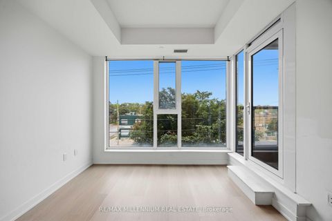 Photo 15 at 217 - 859 The Queensway, Queensway, Toronto