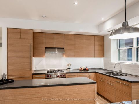 Photo 12 at 137 High Park Avenue, High Park North, Toronto