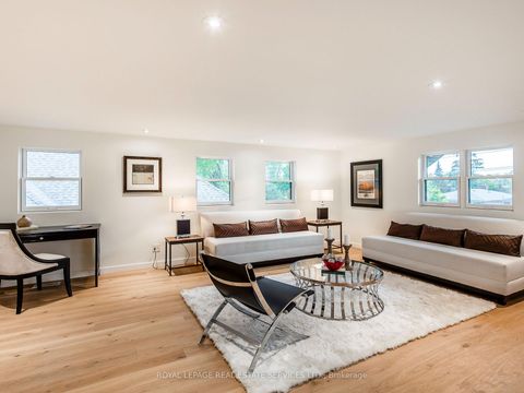 Photo 14 at 137 High Park Avenue, High Park North, Toronto
