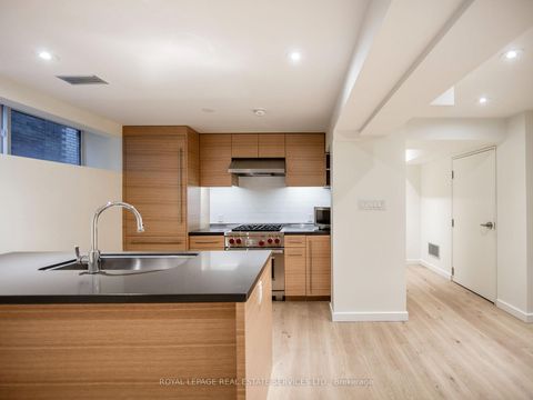 Photo 20 at 137 High Park Avenue, High Park North, Toronto