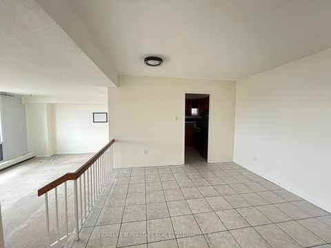 Photo 8 at 705 - 5 San Romano Way, Black Creek, Toronto