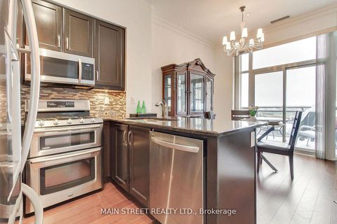 Photo 14 at 619 - 111 Civic Square Gate E, Bayview Wellington, Aurora