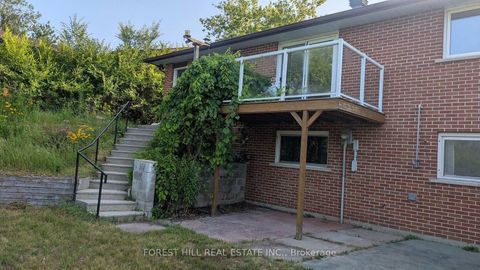 Photo 2 at 144 Miller Drive, Edgehill Drive, Barrie