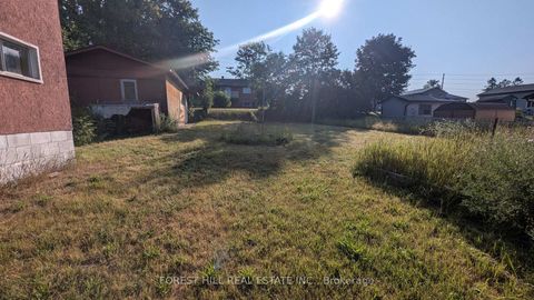 Photo 5 at 144 Miller Drive, Edgehill Drive, Barrie