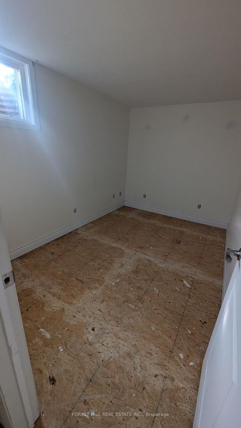 Photo 12 at 144 Miller Drive, Edgehill Drive, Barrie