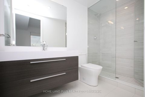 Photo 16 at 2704 - 39 Roehampton Avenue, Mount Pleasant West, Toronto
