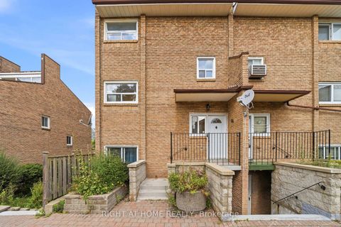 Photo 1 at 66 - 91 Muir Drive, Scarborough Village, Toronto
