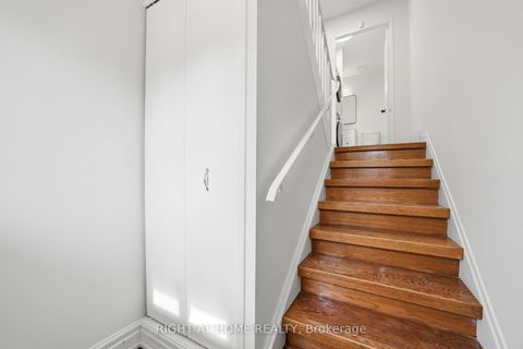 Photo 3 at 66 - 91 Muir Drive, Scarborough Village, Toronto