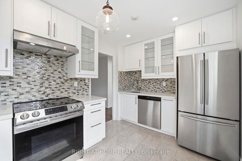 Photo 18 at 66 - 91 Muir Drive, Scarborough Village, Toronto