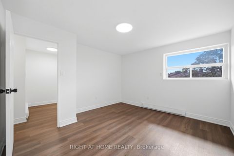Photo 27 at 66 - 91 Muir Drive, Scarborough Village, Toronto