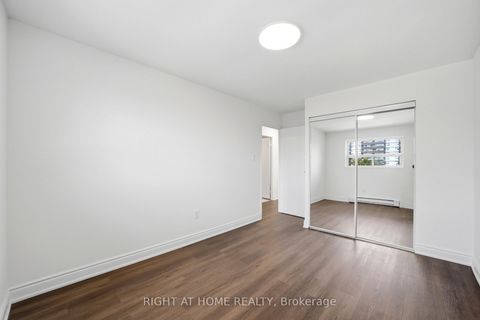 Photo 32 at 66 - 91 Muir Drive, Scarborough Village, Toronto
