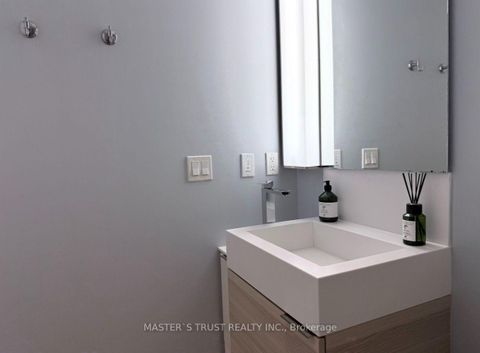 Photo 12 at 4106 - 88 Scott Street, Yonge Corridor, Toronto