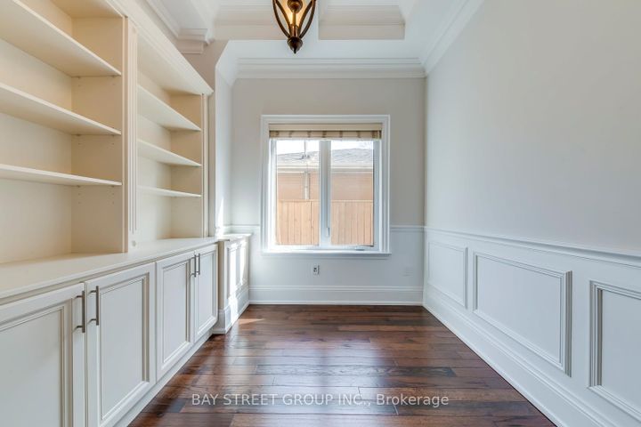 Photo 9 at 39 Foxwarren Drive, Bayview Village, Toronto