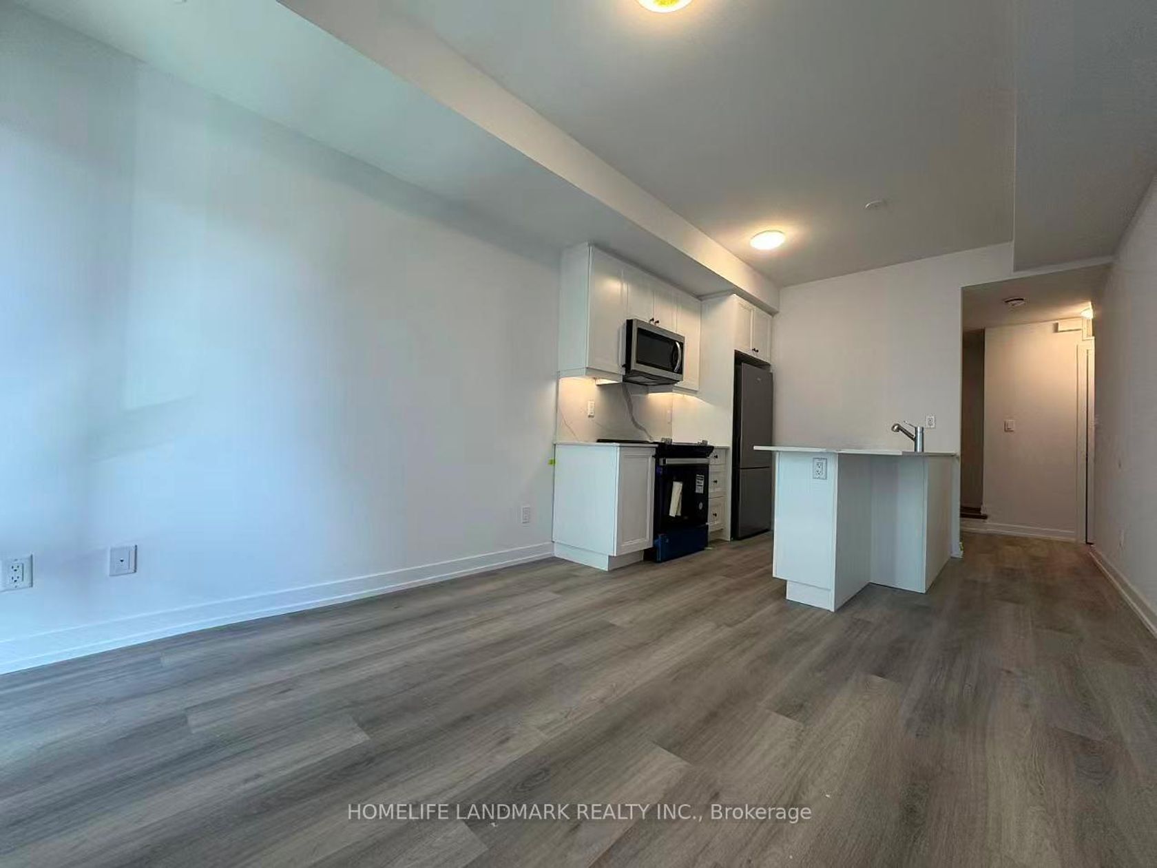 311 - 5 Bancroft Lane, Jefferson, Richmond Hill photo 5