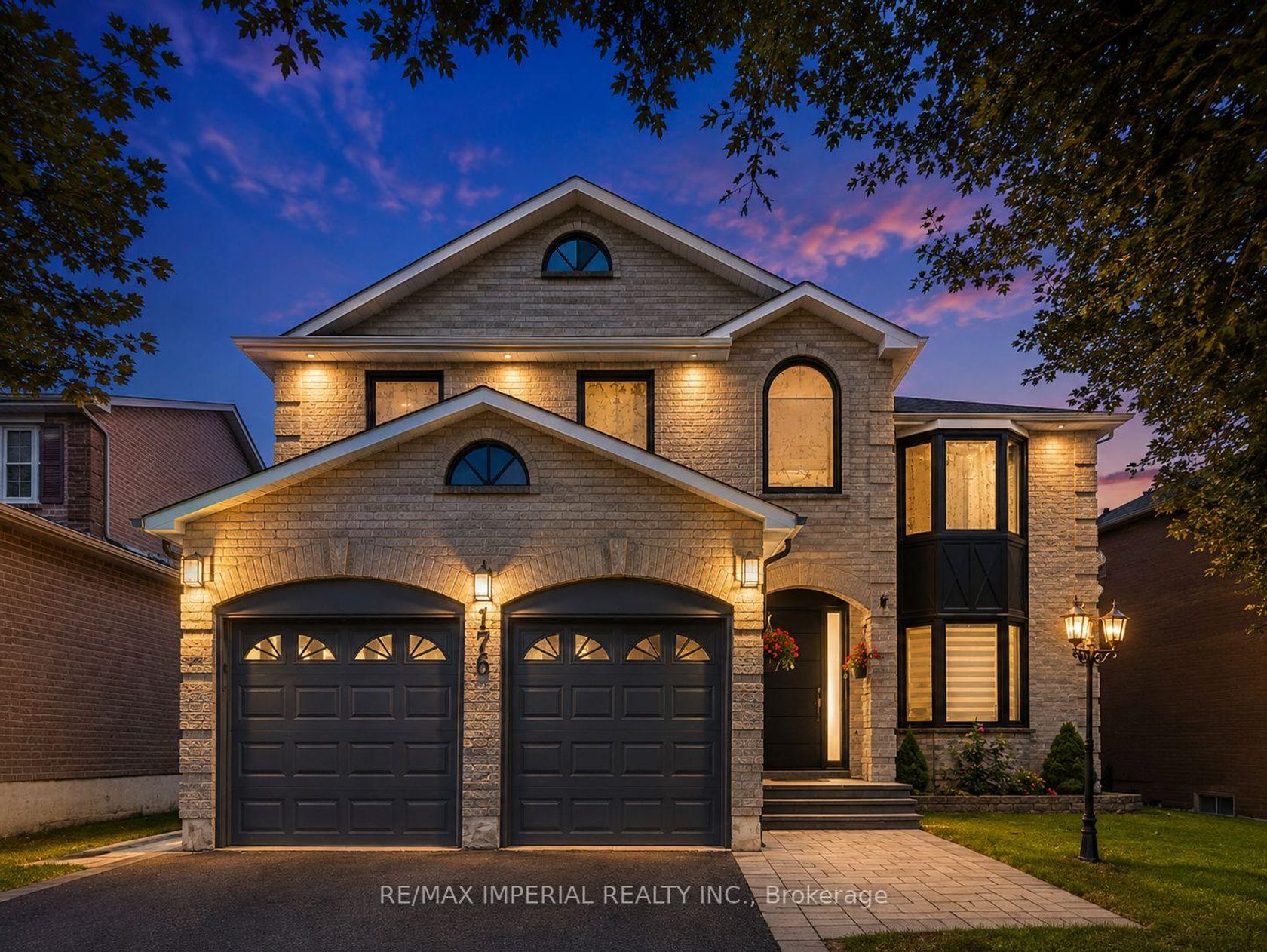 176 Timpson Drive, Aurora Highlands, Aurora photo number 2