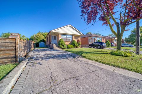 Photo 48 at 48 Alexis Boulevard, Clanton Park, Toronto