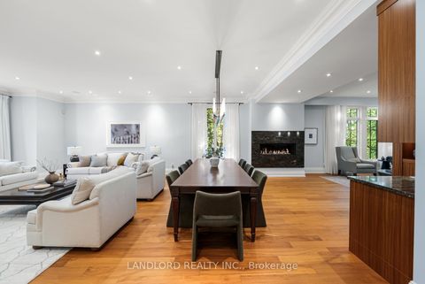 Photo 7 at 94 Inglewood Drive, Moore Park, Toronto