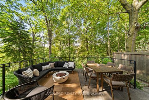 Photo 17 at 94 Inglewood Drive, Moore Park, Toronto